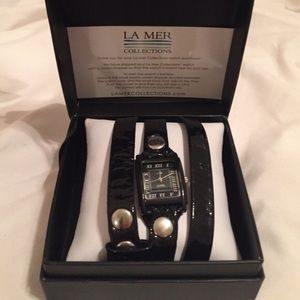 La Mer Black Wrap Watch